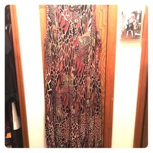 GENTLY USED PLUS SIZE MAXI DRESS